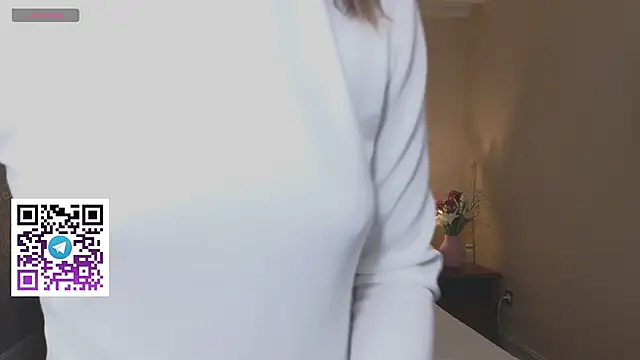 Snapshot of UdelaAshfield chatting on March 2025 07:37:01 PM UdelaAshfield online show from March 2025 07:37:01 PM