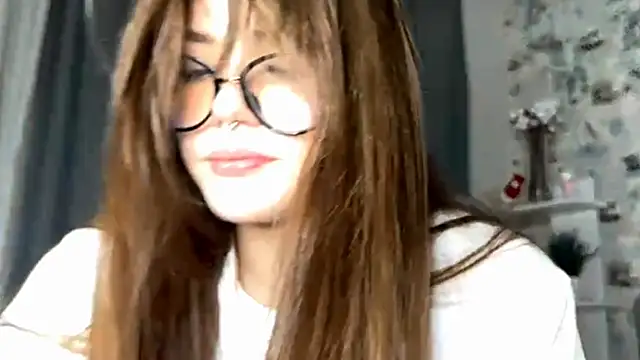 BlissDodd online show from October 2025 06:39:01 PM