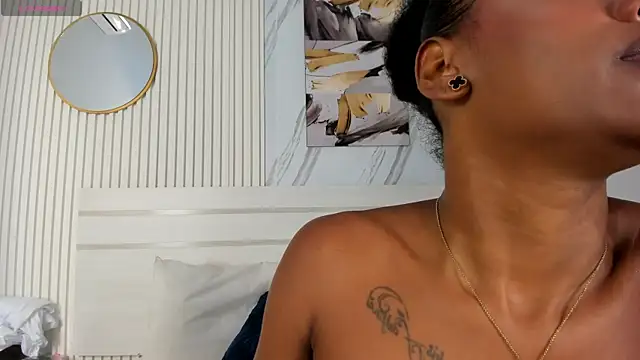 Sara Lewwis online show from October 2025 11:30:02 AM