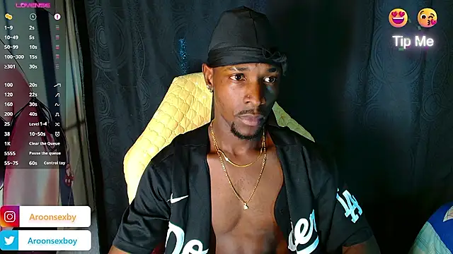 Snapshot of Aroonpapisex chatting on January 2026 08:00:01 PM Aroonpapisex online show from January 2026 08:00:01 PM