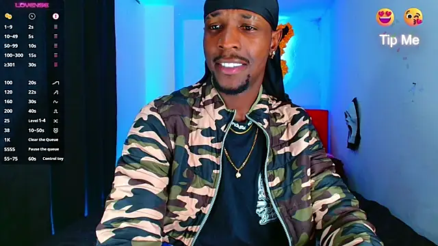 Snapshot of Aroonpapisex chatting on February 2026 12:53:01 AM Aroonpapisex online show from February 2026 12:53:01 AM