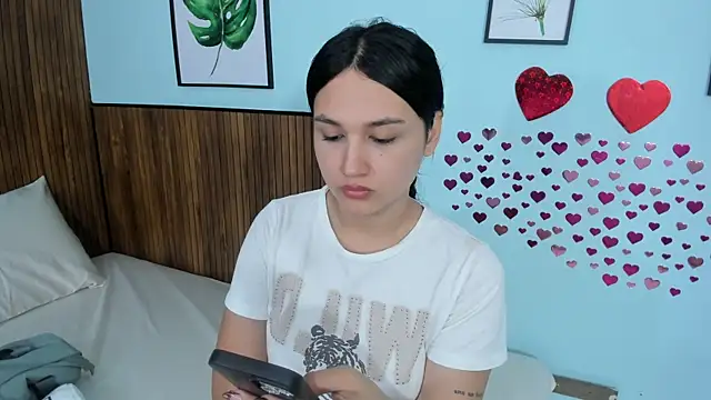 lana boomer online show from May 2026 12:43:02 PM