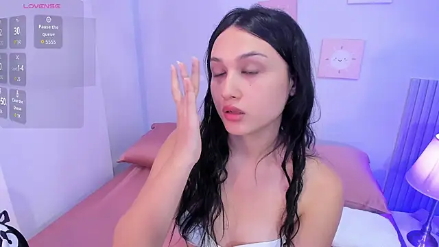 lana boomer online show from July 2026 09:14:02 PM