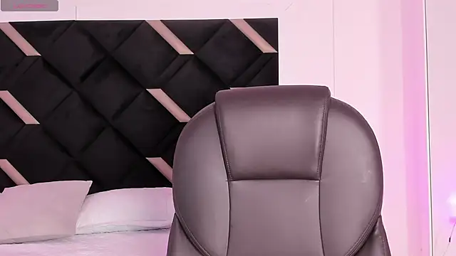 Carolina Evanss online show from March 2026 04:01:02 AM