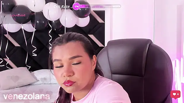 Carolina Evanss online show from April 2026 04:01:01 AM