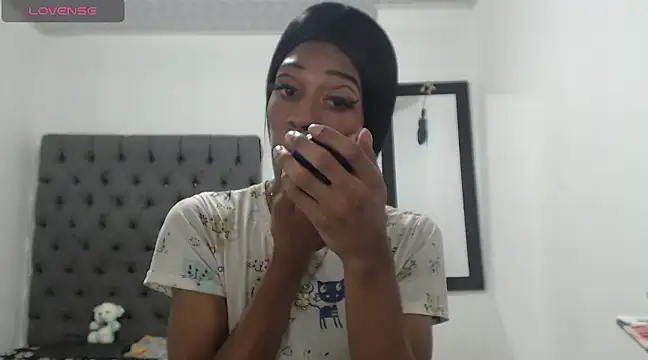 Snapshot of lucianadolll chatting on March 2025 07:49:02 PM lucianadolll online show from March 2025 07:49:02 PM