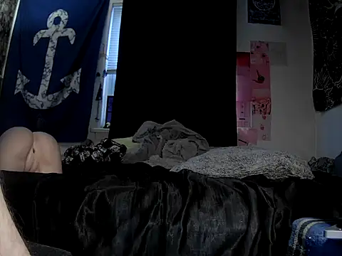 ATwinkie online show from December 2025 09:19:02 PM