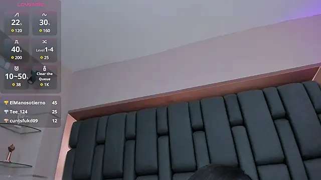 Snapshot of MadissonRey chatting on March 2025 07:02:01 PM MadissonRey online show from March 2025 07:02:01 PM