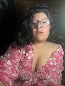 Snapshot of Lia_mar_moon chatting on February 2026 12:22:02 AM Lia mar moon online show from February 2026 12:22:02 AM