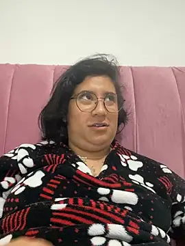 Snapshot of Lia_mar_moon chatting on April 2026 03:37:02 AM Lia mar moon online show from April 2026 03:37:02 AM