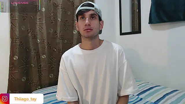 Snapshot of Thhiago_tay chatting on November 2025 03:03:02 PM Thhiago tay online show from November 2025 03:03:02 PM