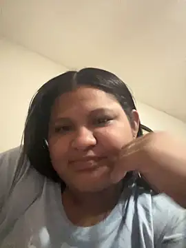 Snapshot of Anmaro05 chatting on November 2025 04:56:01 AM Anmaro05 online show from November 2025 04:56:01 AM