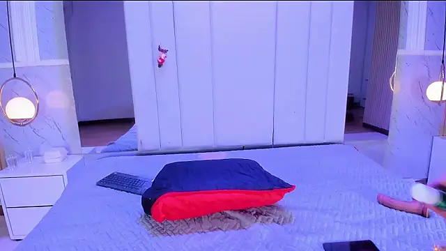 Snapshot of Parismorelli1 chatting on December 2025 07:27:02 AM Parismorelli1 online show from December 2025 07:27:02 AM