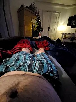 DickDRP93 online show from December 2024 06:30:02 PM