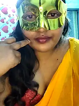 Snapshot of RomeoJuliet345 chatting on January 2025 05:27:02 PM RomeoJuliet345 online show from January 2025 05:27:02 PM