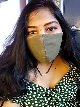 Snapshot of RomeoJuliet345 chatting on February 2026 07:03:02 AM RomeoJuliet345 online show from February 2026 07:03:02 AM