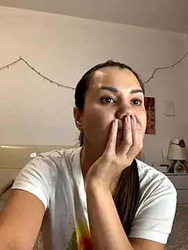 MiraMiss online show from November 2025 07:20:02 AM