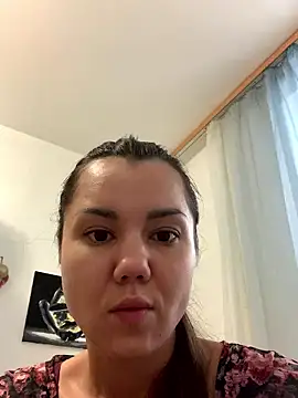 MiraMiss online show from January 2026 10:20:01 AM