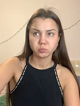 Snapshot of MiraMiss chatting on April 2026 07:20:01 AM MiraMiss online show from April 2026 07:20:01 AM