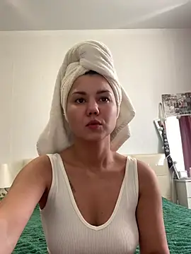 MiraMiss online show from May 2026 07:49:02 AM