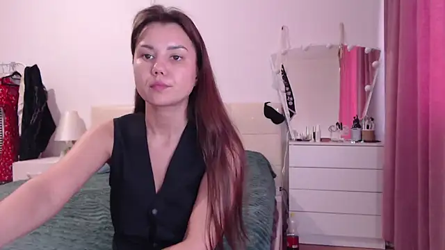 MiraMiss online show from July 2026 09:37:02 AM