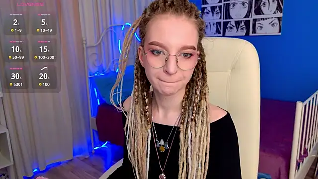 VioletShine online show from March 2025 01:30:01 PM