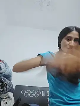 Queenjenn   online show from May 2026 04:54:01 AM