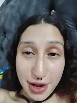 Queenjenn   online show from June 2026 01:54:01 AM