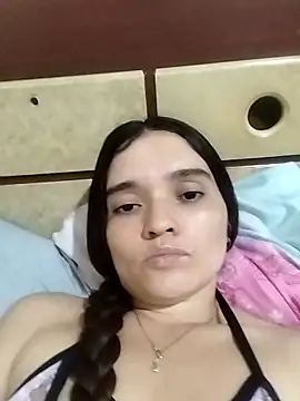 Snapshot of DannaMishellx_ chatting on January 2026 03:11:02 AM DannaMishellx online show from January 2026 03:11:02 AM