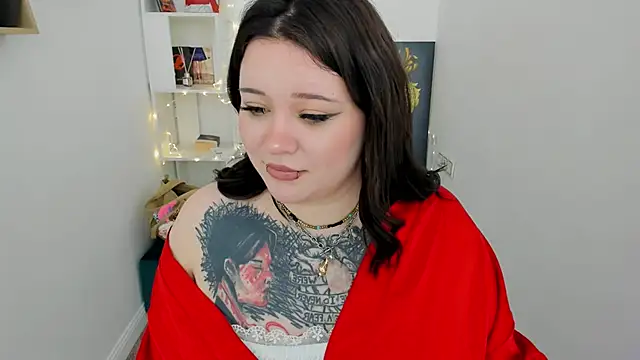 Snapshot of MoonLghte chatting on February 2025 07:46:01 PM MoonLghte online show from February 2025 07:46:01 PM