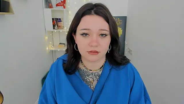 Snapshot of MoonLghte chatting on March 2025 02:04:01 AM MoonLghte online show from March 2025 02:04:01 AM