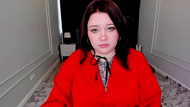 Snapshot of MoonLghte chatting on March 2025 12:55:02 PM MoonLghte online show from March 2025 12:55:02 PM