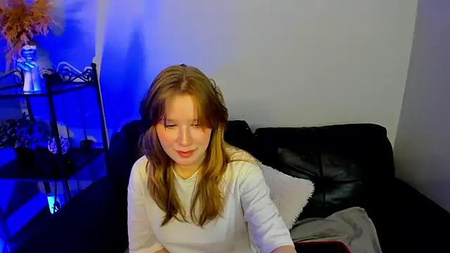 Snapshot of EvaStevs chatting on December 2024 07:27:02 PM EvaStevs online show from December 2024 07:27:02 PM