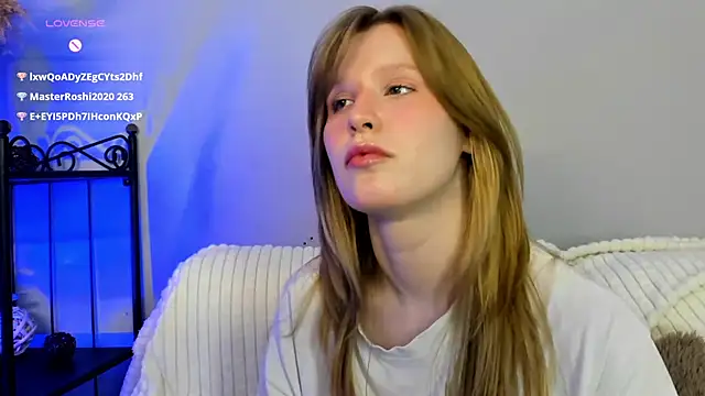 Snapshot of EvaStevs chatting on January 2025 10:40:01 PM EvaStevs online show from January 2025 10:40:01 PM