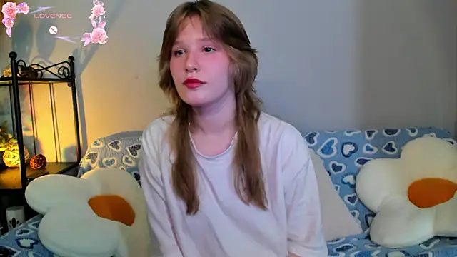 Snapshot of EvaStevs chatting on February 2025 10:03:02 PM EvaStevs online show from February 2025 10:03:02 PM