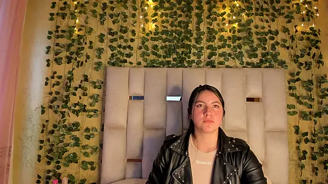 jenifer  power10 online show from January 2025 08:13:02 PM