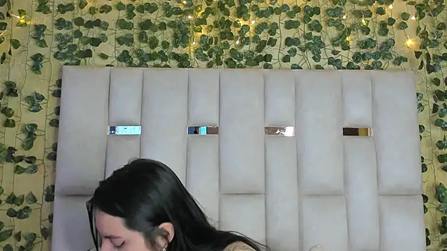 jenifer  power10 online show from January 2025 01:45:02 PM