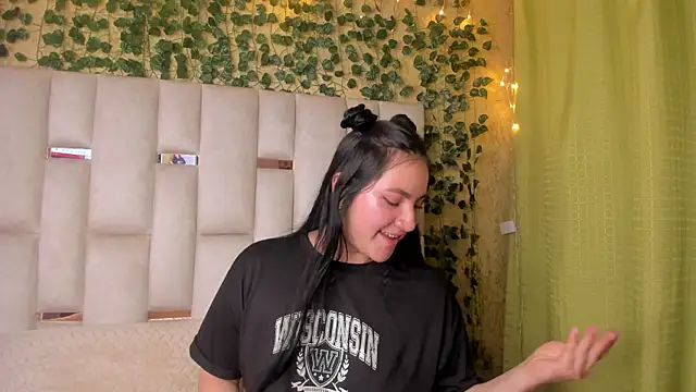 jenifer  power10 online show from January 2025 04:16:01 PM