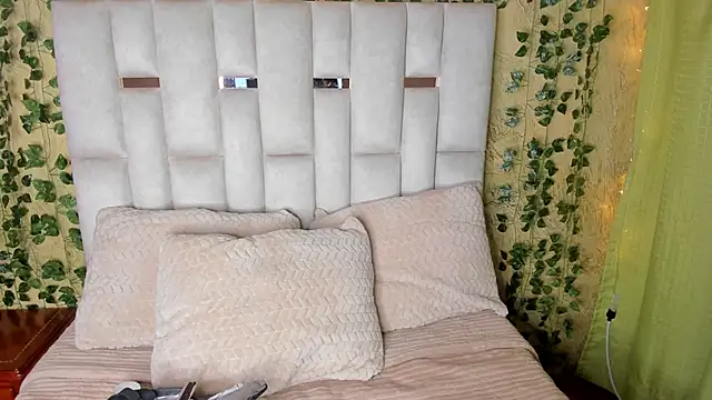 jenifer  power10 online show from January 2025 12:07:02 PM