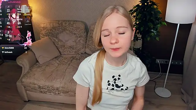 OdelinaFicken online show from March 2025 08:20:02 AM