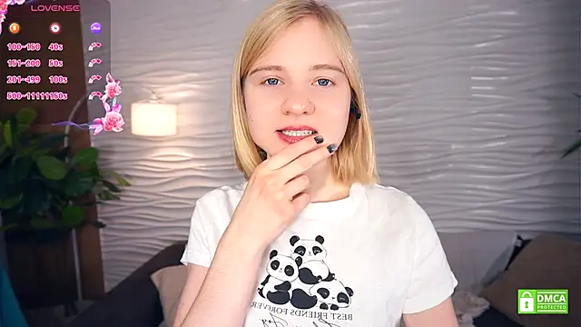 OdelinaFicken online show from November 2025 04:04:01 AM