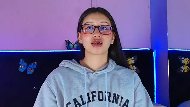 Anastasia Whitee online show from May 2026 04:30:01 AM