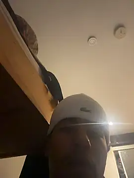 johnycash21 online show from July 2026 04:27:01 AM