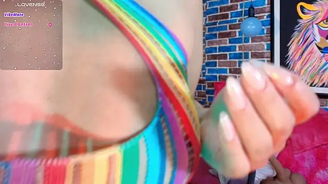 sweet kitty0110 online show from February 2025 10:48:01 PM