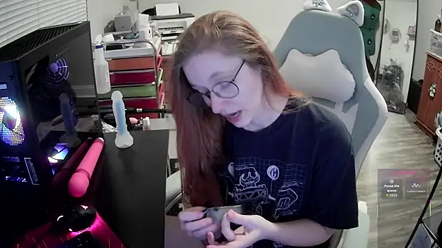 LilyFoxxx online show from February 2026 06:20:02 AM