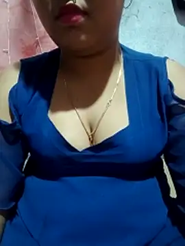 Snapshot of Super-Couple chatting on March 2026 08:32:02 AM Super-Couple online show from March 2026 08:32:02 AM