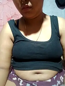 Snapshot of Super-Couple chatting on March 2026 05:44:01 AM Super-Couple online show from March 2026 05:44:01 AM