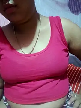 Snapshot of Super-Couple chatting on March 2026 10:59:01 PM Super-Couple online show from March 2026 10:59:01 PM