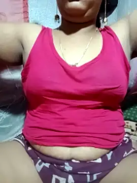 Snapshot of Super-Couple chatting on March 2026 03:29:01 PM Super-Couple online show from March 2026 03:29:01 PM