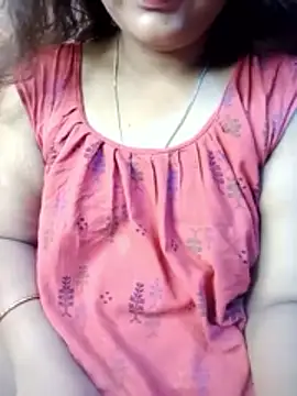 Snapshot of Super-Couple chatting on April 2026 11:32:01 PM Super-Couple online show from April 2026 11:32:01 PM